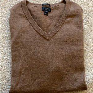 J.Crew men’s large Italian merino v-neck sweater.